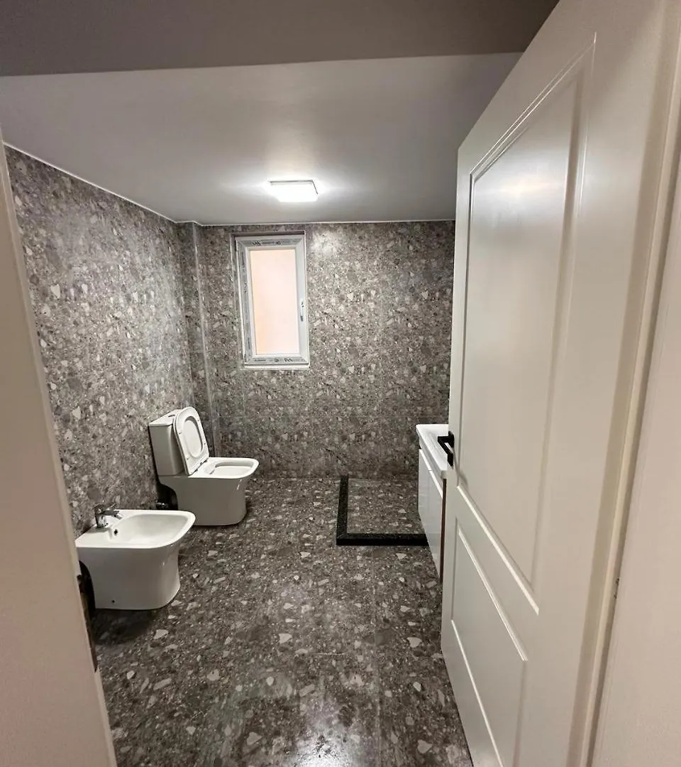 Amaris Apartment 티라나